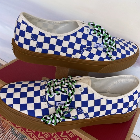 Vans WMNS Authentic
Checkerboard Blue/White
VN0009PVY6Z
Sneakers - Picture 11 of 16